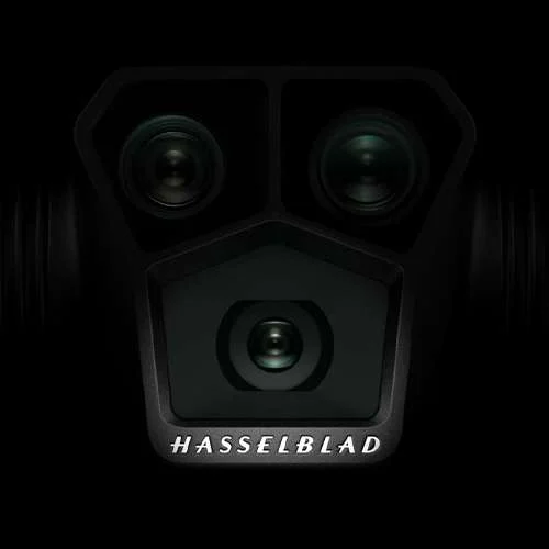 DJI Mavic 3 Pro drone - Unrivaled Tri-CameraFlagship Imaging